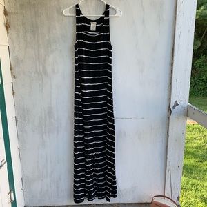 Women’s maxi dress casual